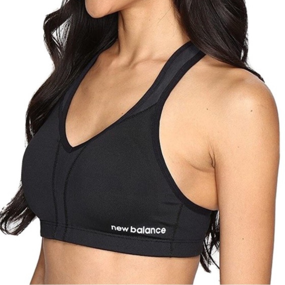 New Balance Women's NB Power Black Sports Bra Size 32C (Inventory W)